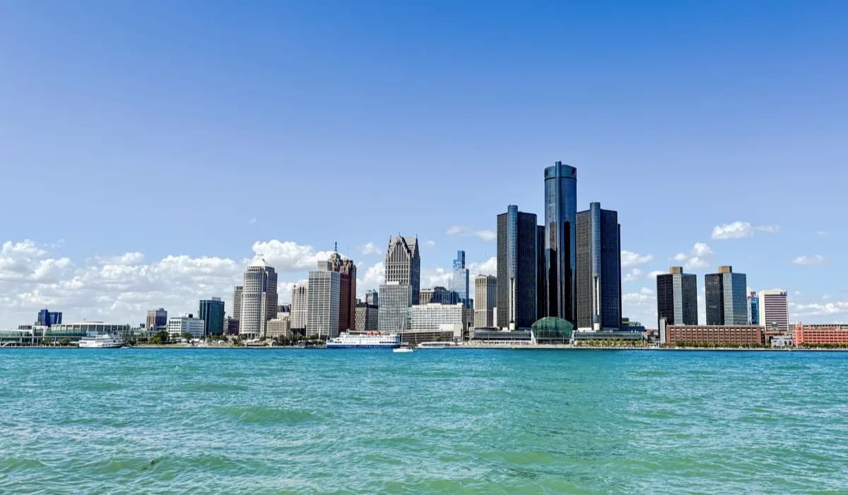 Detroit, MI — commercial gaming tables and pool-table service across the Detroit metro
